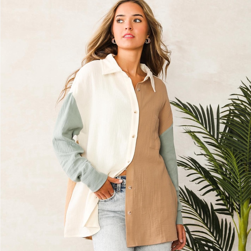 Color Block Crinkle Shirt